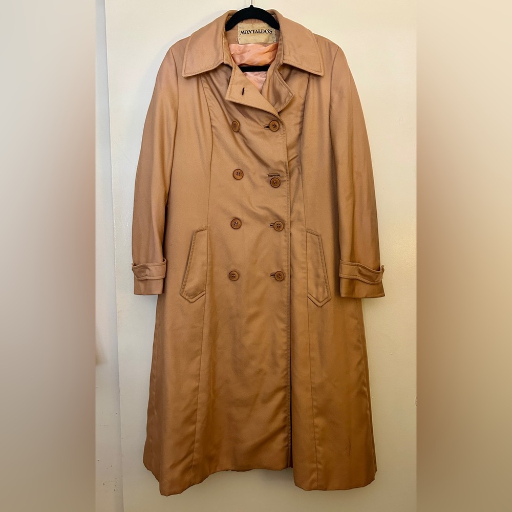 Vintage Montaldo's Count Romi Classic Tan Double-Breasted Women's Coat